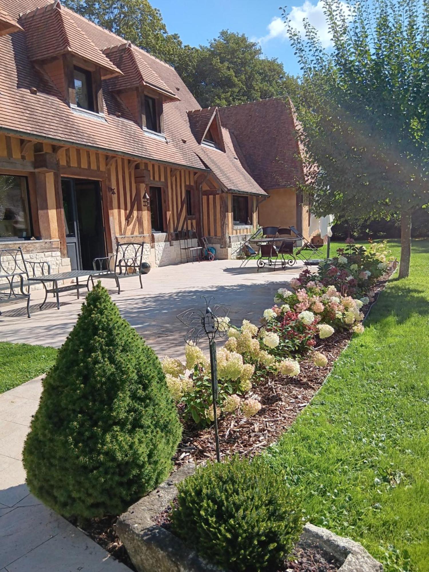 Le Clos Joly 14 Saint-Gâtien-des-Bois Eksteriør billede
